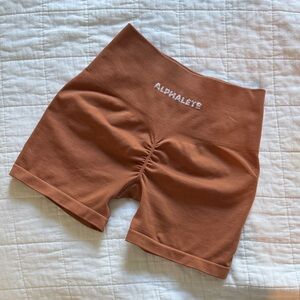 Alphalete Amplify shorts